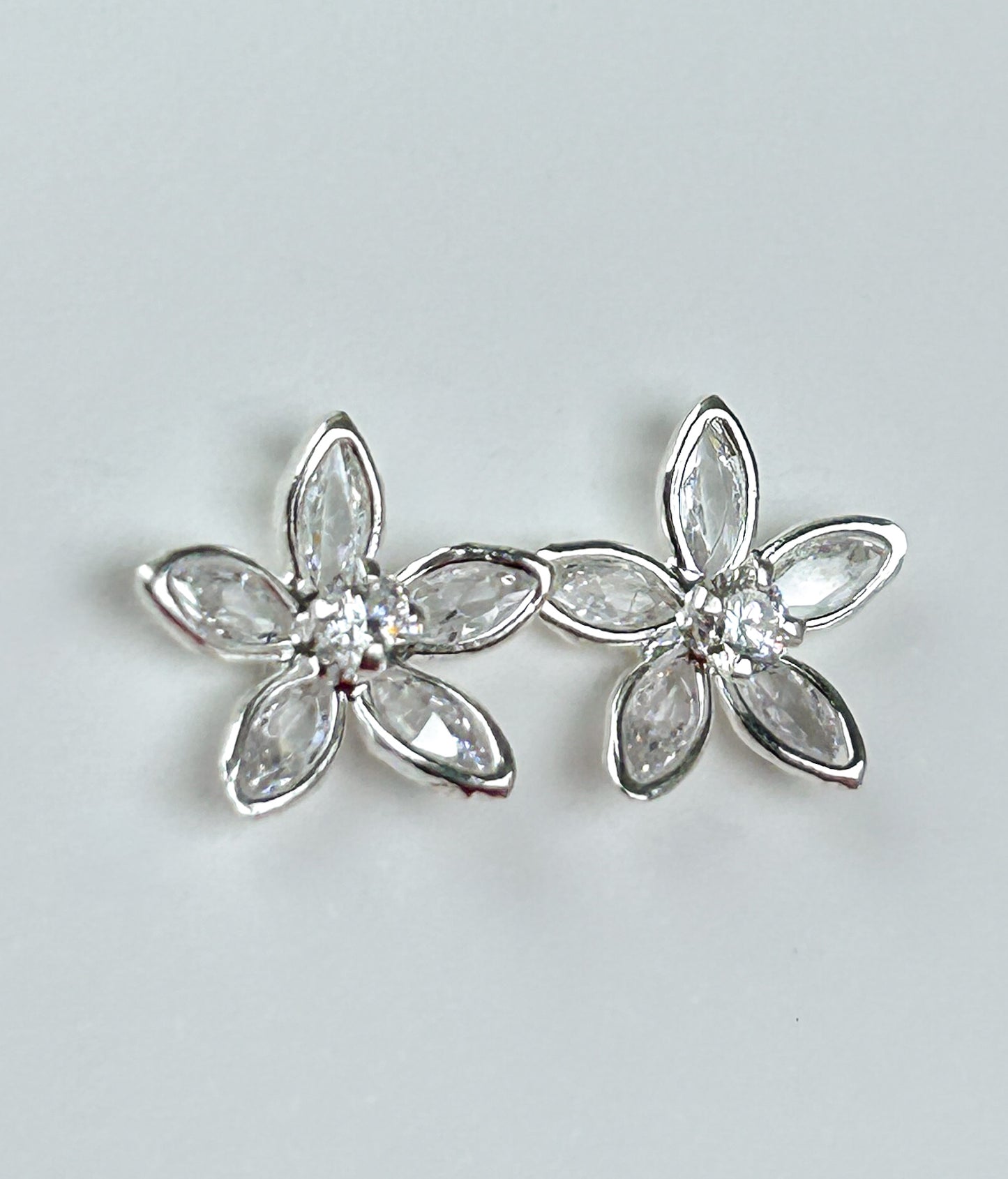 Zircon Flower Earrings