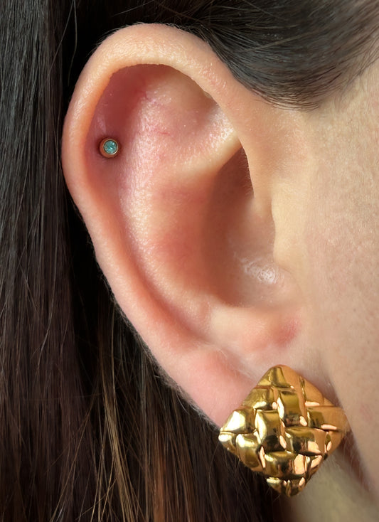 Vintage Lattice Puffed Earrings