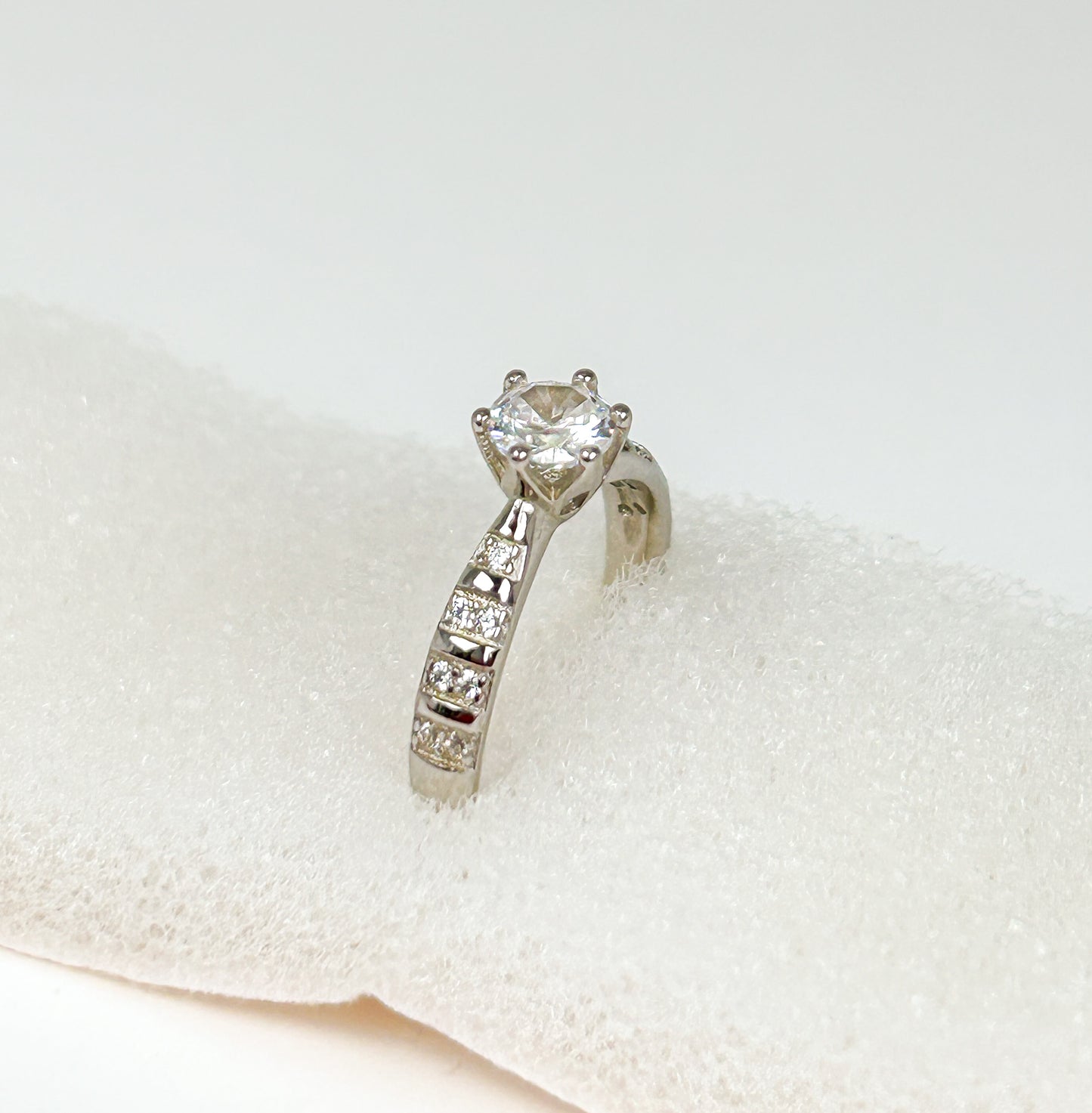 Sterling Silver Solitare Ring