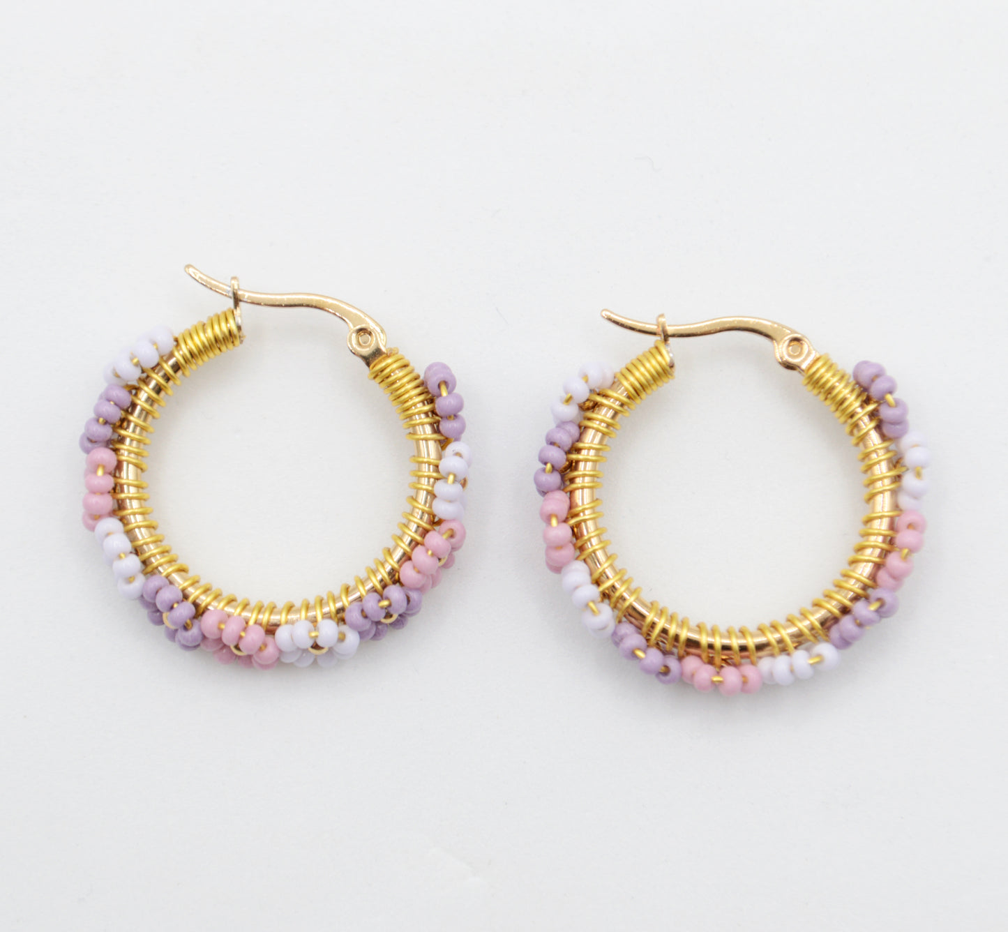 NEW DESIGN!✨ Lavender Mist Daisy Hoop Earrings