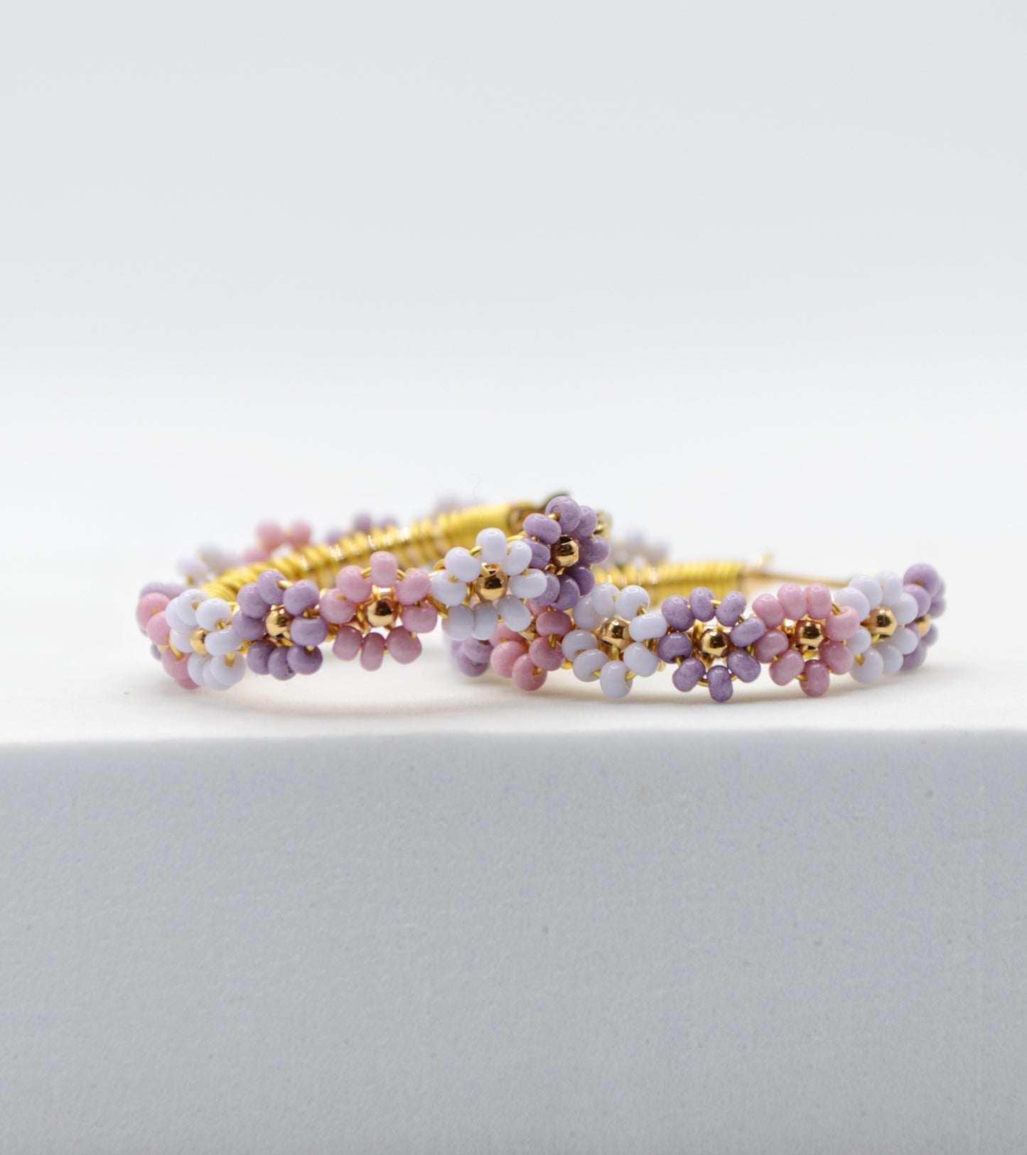 NEW DESIGN!✨ Lavender Mist Daisy Hoop Earrings