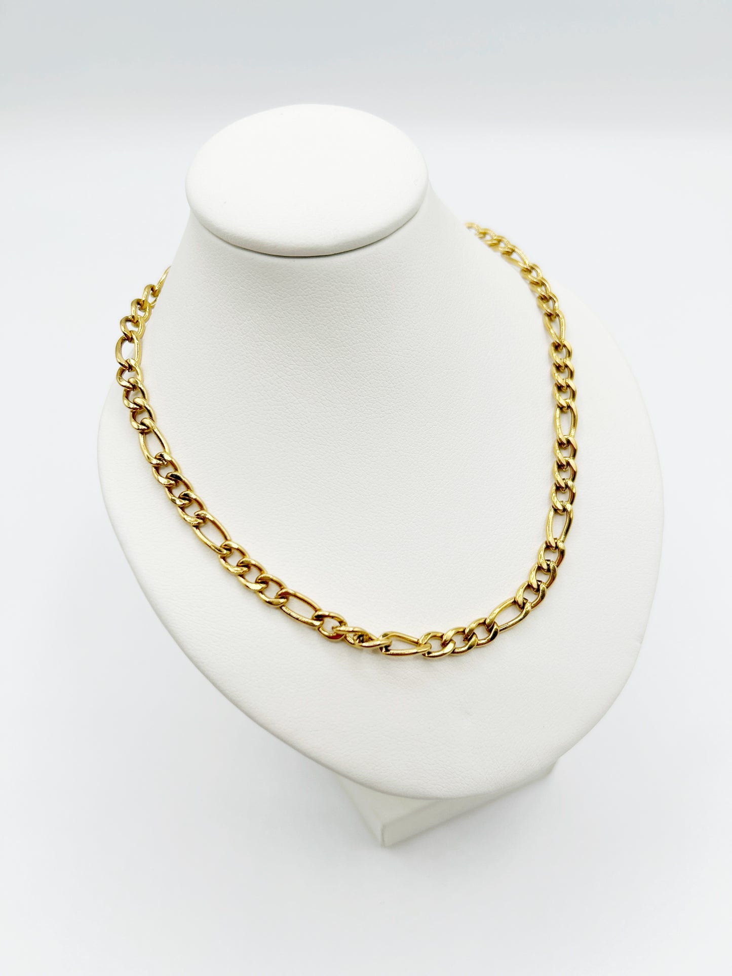 Figaro Chain Necklace 23''