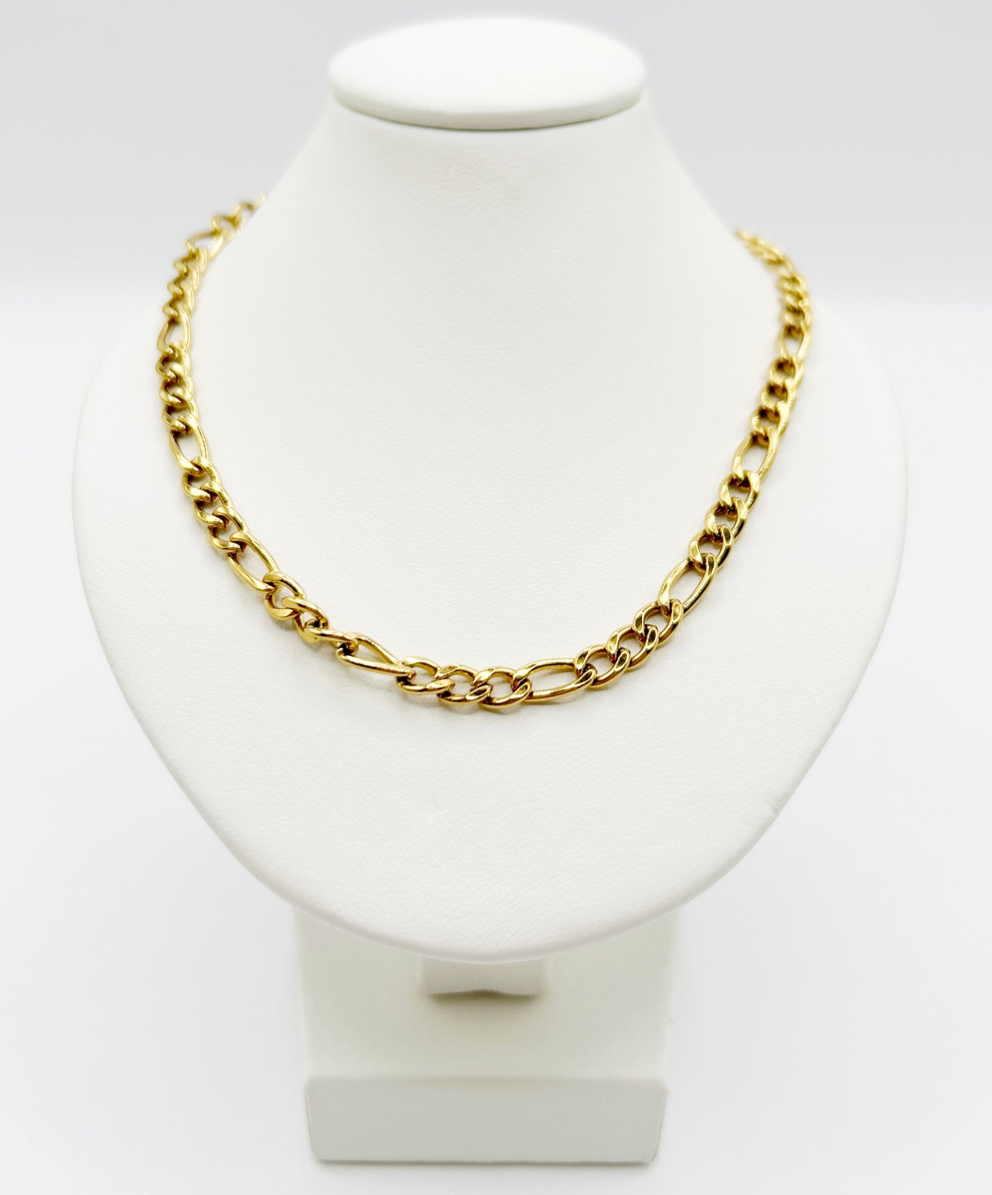 Figaro Chain Necklace 23''