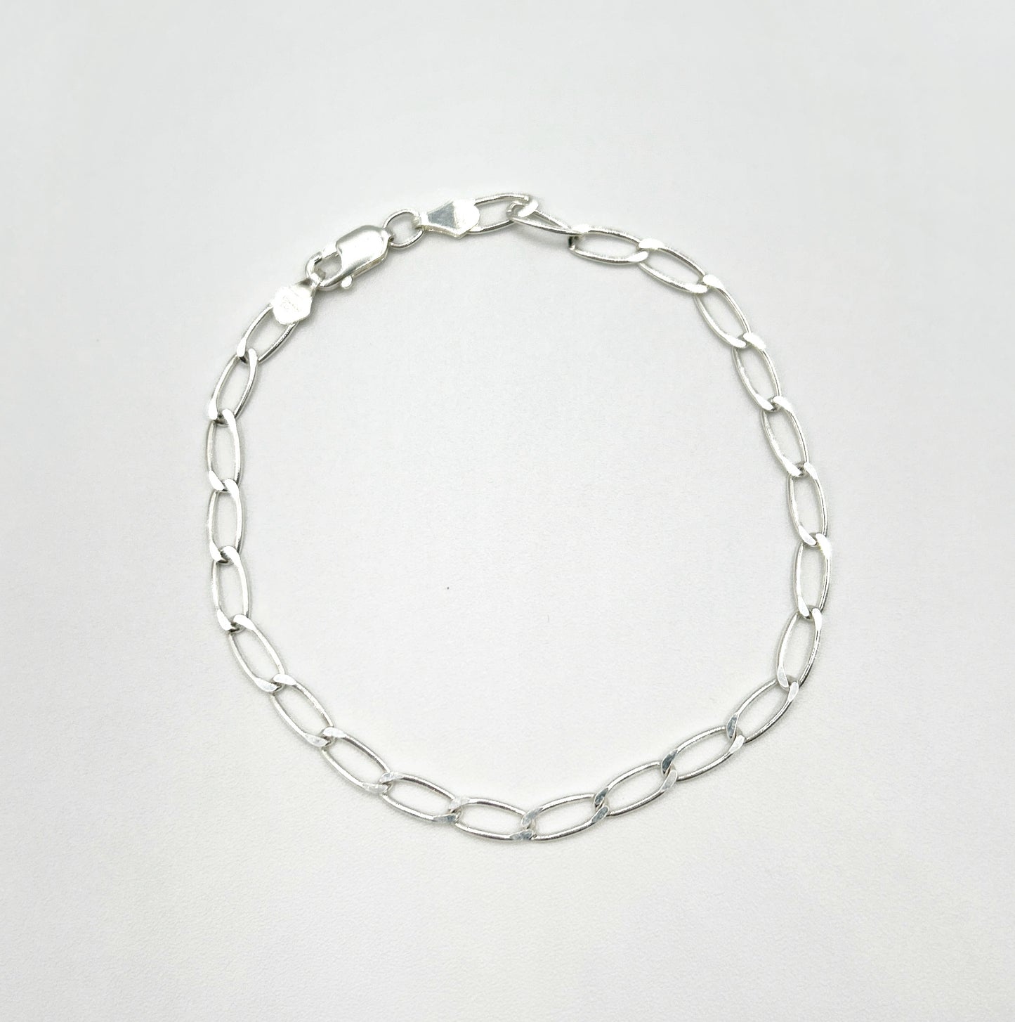 Timeless Sterling Silver Oval Link Bracelet