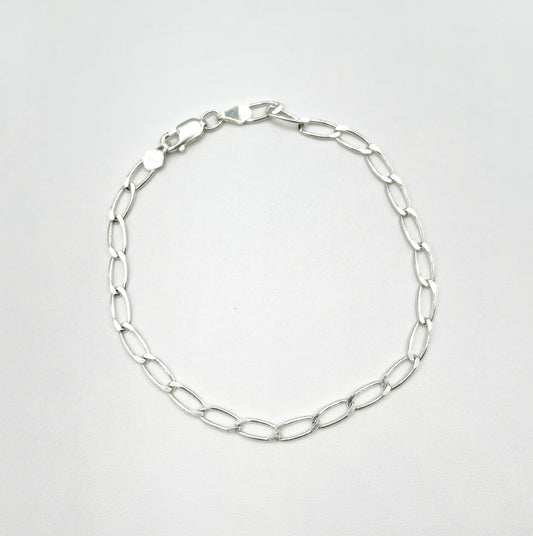 Timeless Sterling Silver Oval Link Bracelet